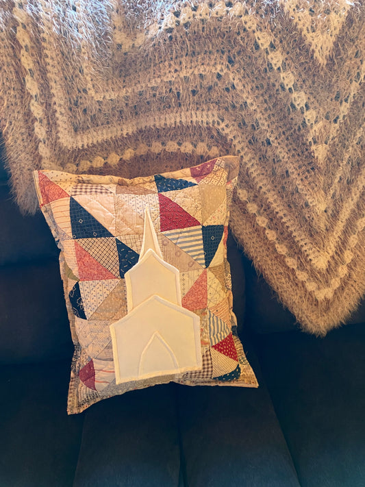 Vintage Quilt Pillow - Blush Pink Back